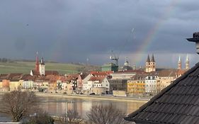 Wunderschoene Stadtwohnung